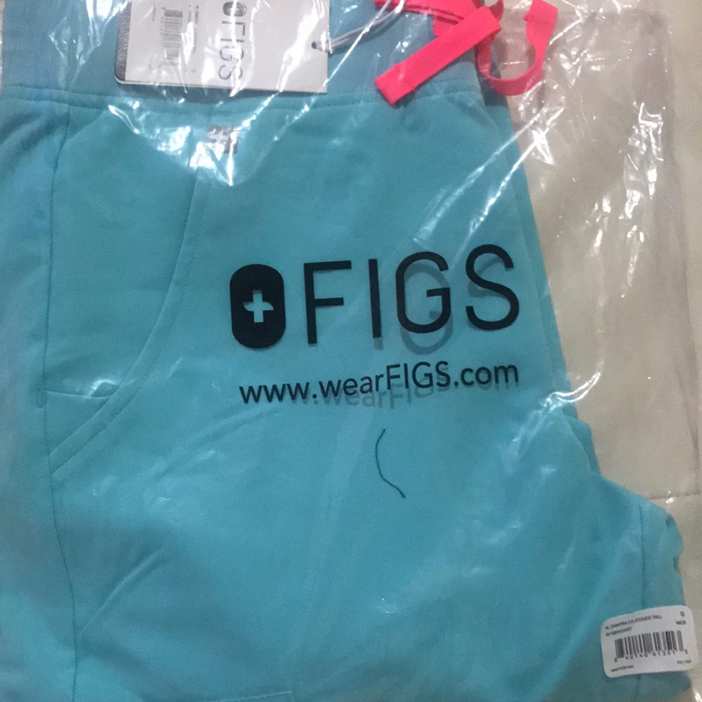 Figs scrubs neon blue jogger size s